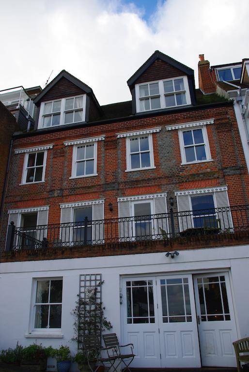 Bed and Breakfast Westbourne House Cowes à Cowes  Extérieur photo